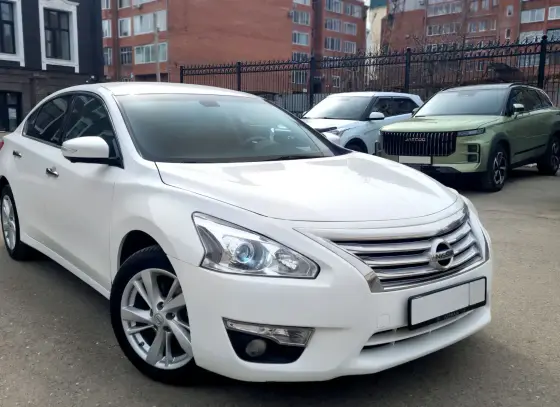 Nissan Teana